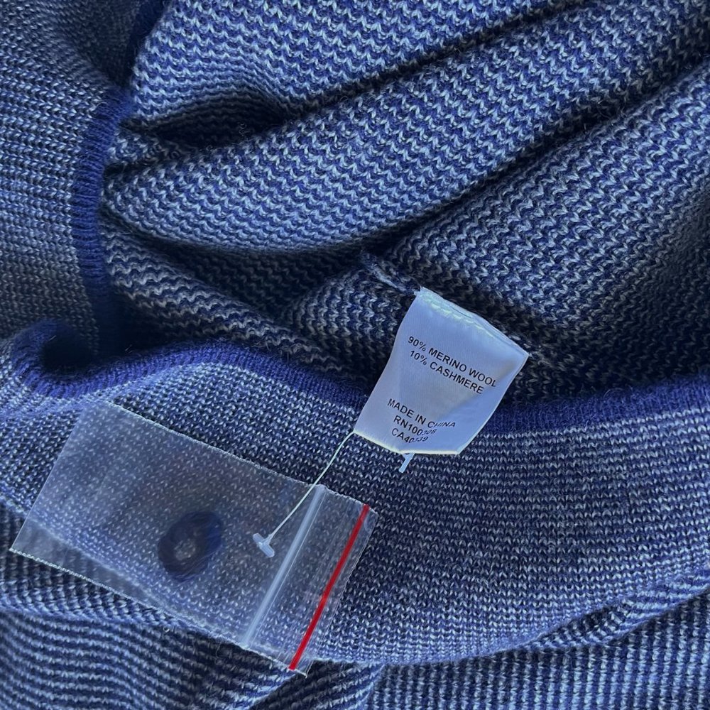 Cashmere Sweater - Picture 4 of 16